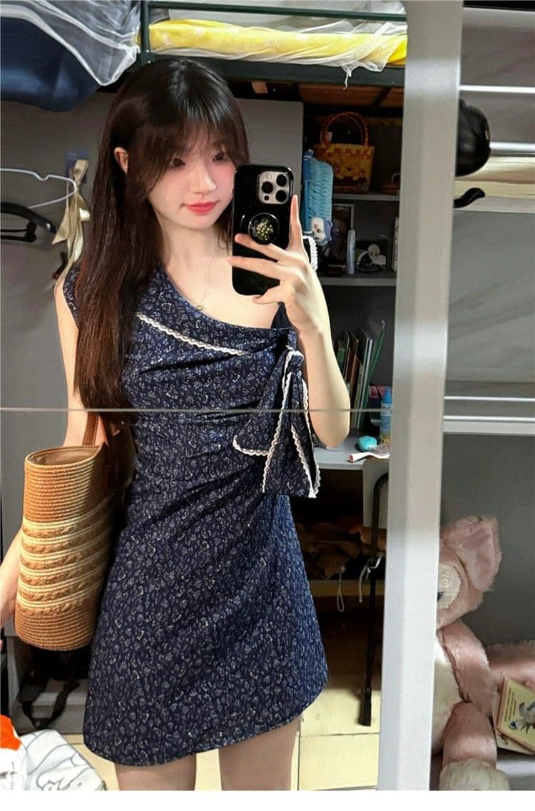 있음 안감 파란색 나비 매듭 비스듬한 어깨 꽃무늬 여성 드레스 여름 새로운 작은 키 품격 타이트 스커트 미니 스커트 상세 이미지 4