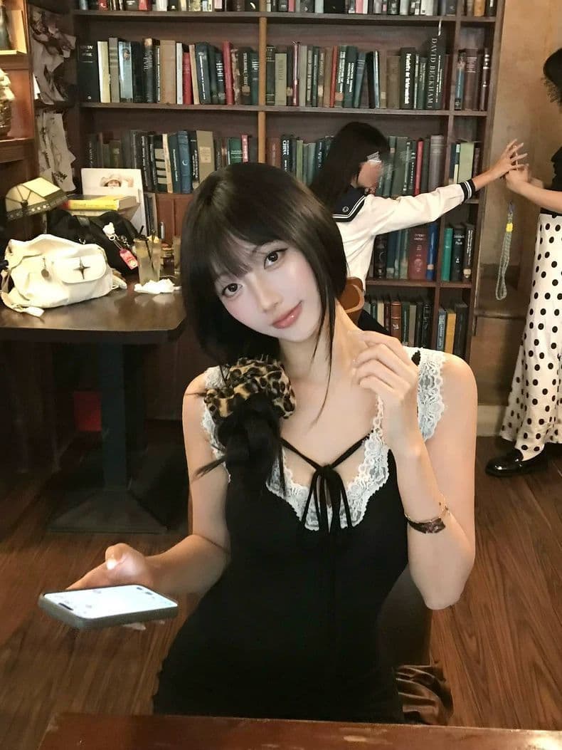 260 그램 사람들 면 여름 핫걸 몸매 가꾸기 슬림해 보이는 레이스 조각 여성 드레스 V넥 패션 외국 가스 길다 치마 상세 이미지 13