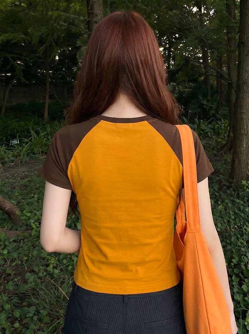 반팔 티셔츠 여성 의류 여름 새로운 디자인 센스 몸매 가꾸기 슬림해 보이는 배색 삽입 어깨 소매 라운드 넥 맨위 상세 이미지 6