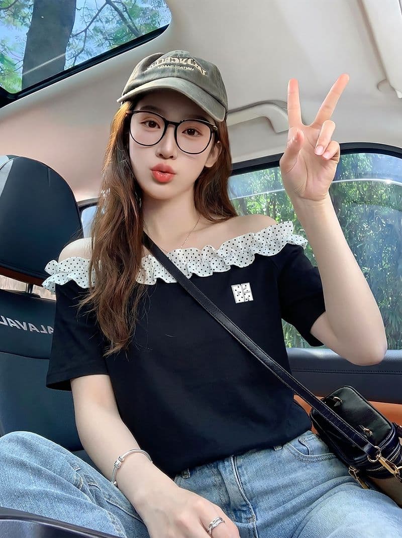 반팔 티셔츠 여성 의류 여름 새로운 트렌디 한 부서 루즈핏 자수 프릴 도트 무늬 비스듬한 칼라 맨위 이미지 2