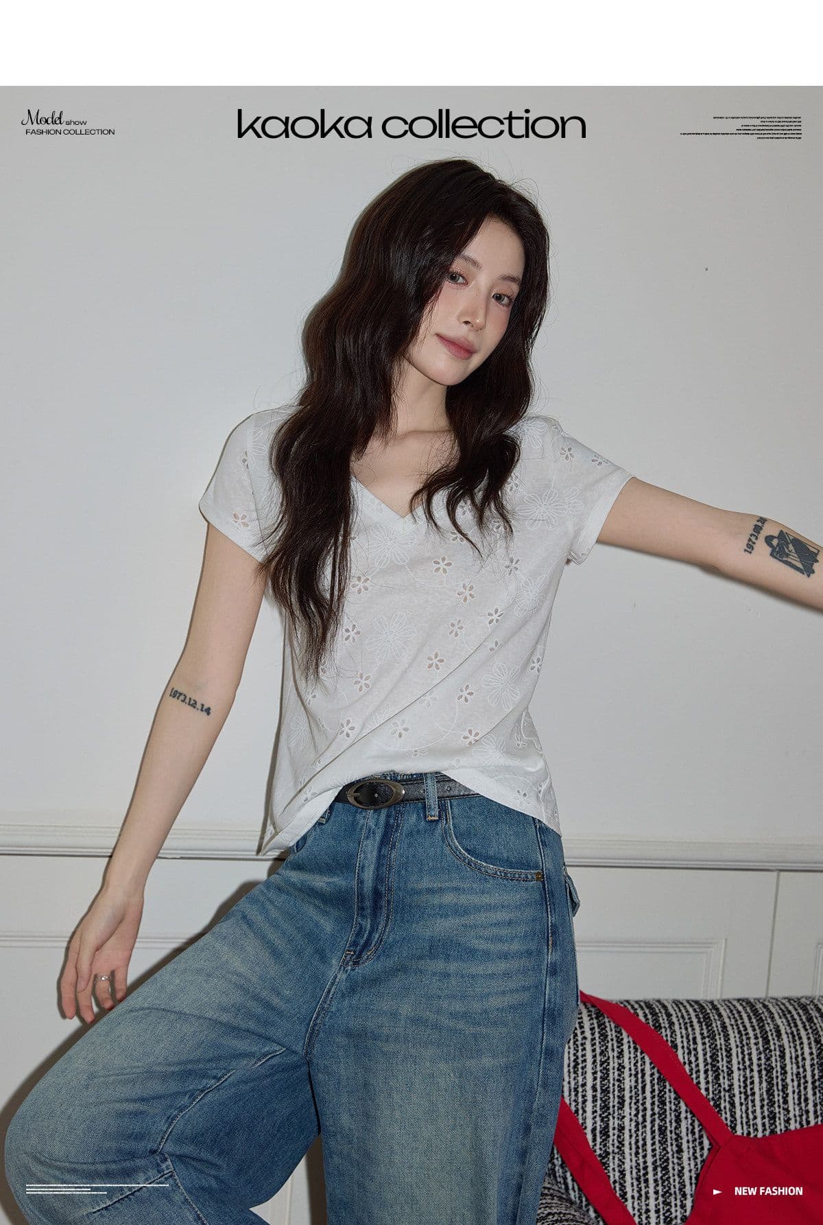 반팔 티셔츠 여성 의류 여름 새로운 한 부서 디자인 센스 슬림해 보이는 단색 자수 홀로우 아웃 V넥 맨위 상세 이미지 7