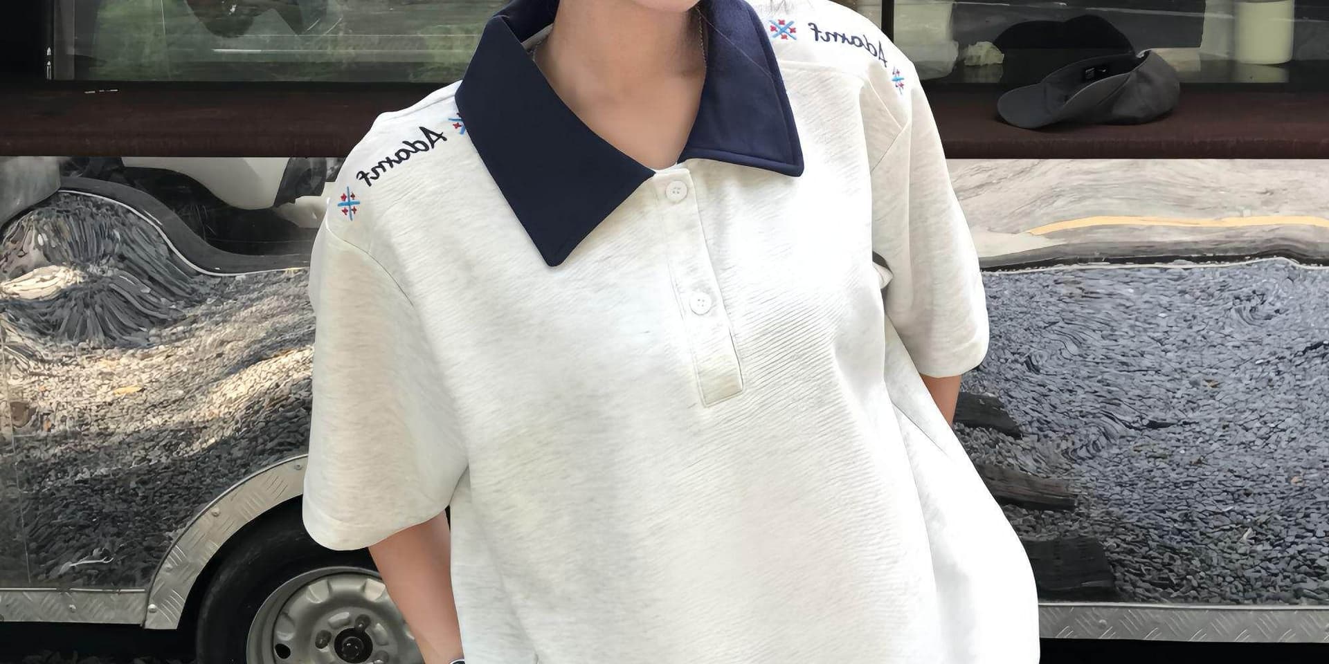 210 그램 눈꽃 구슬 그라운드 반팔 티셔츠 남녀 커플룩 여름 자수 배색 POLO 칼라 맨위 상세 이미지 30