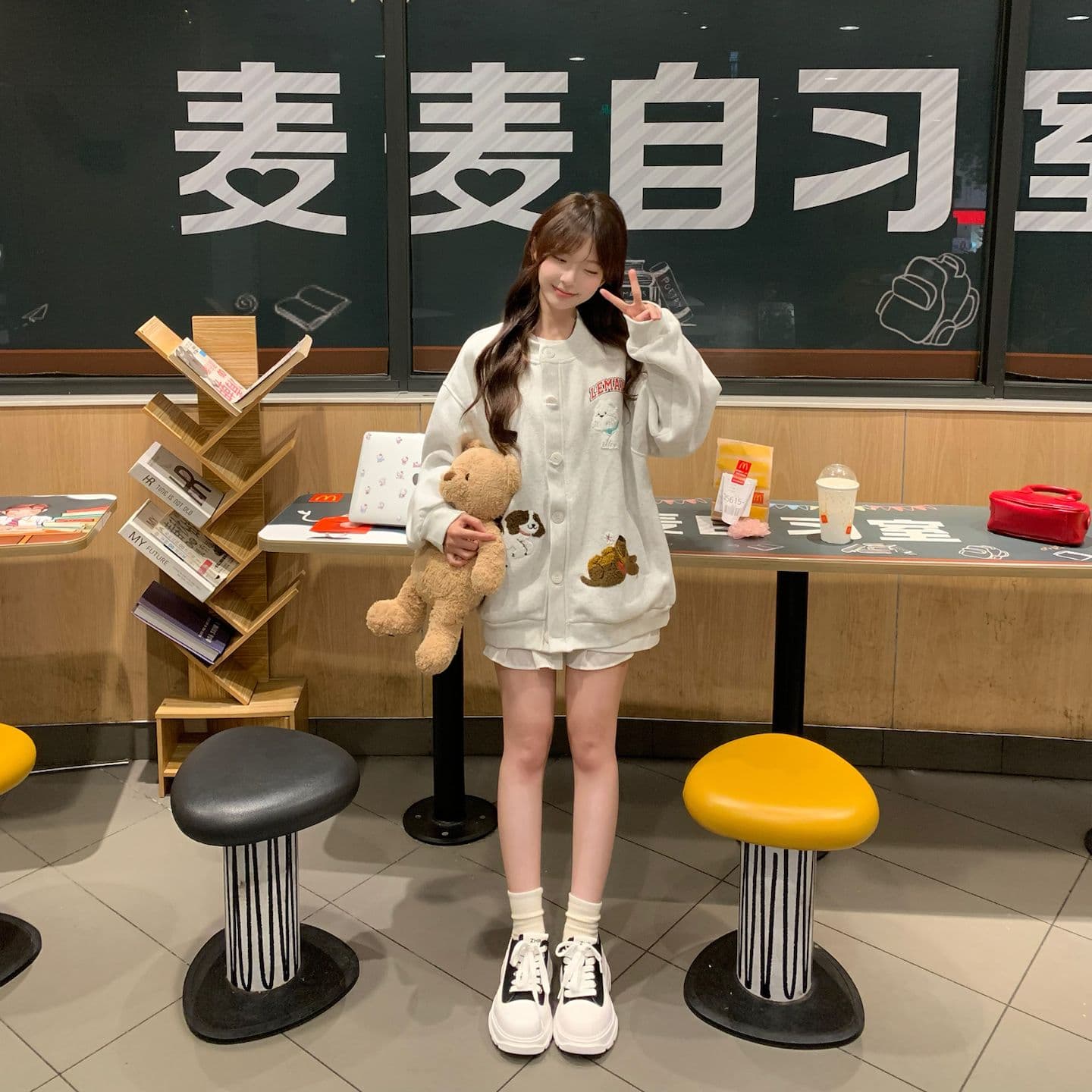 얇은 스타일 털이 있는 수건 자수 순수한 Mianhua 면 복합 후드티 여성 이미지 4