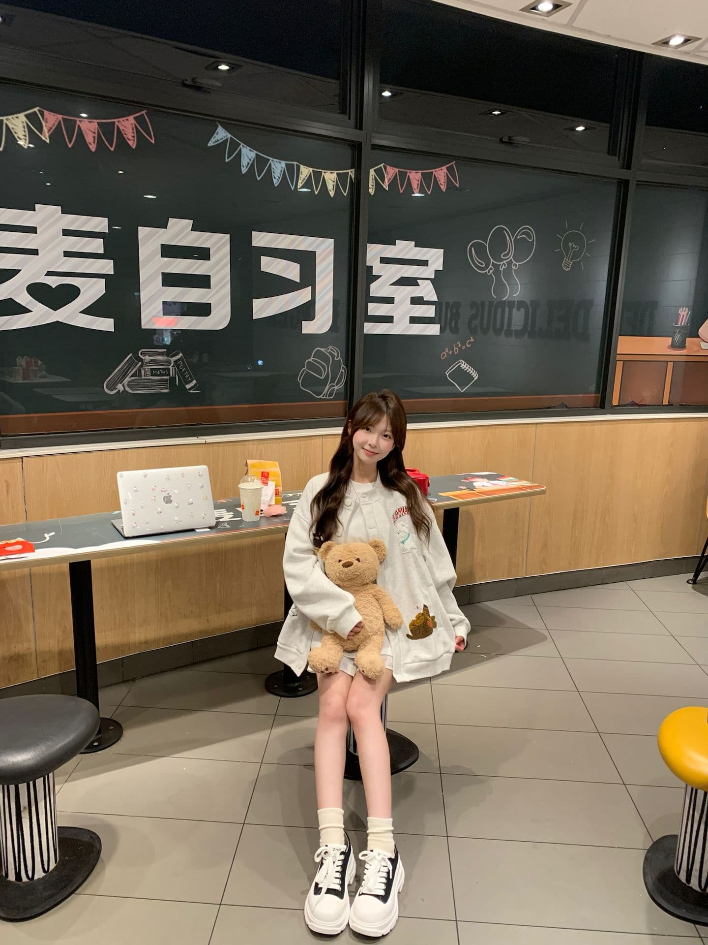 얇은 스타일 털이 있는 수건 자수 순수한 Mianhua 면 복합 후드티 여성 상세 이미지 5