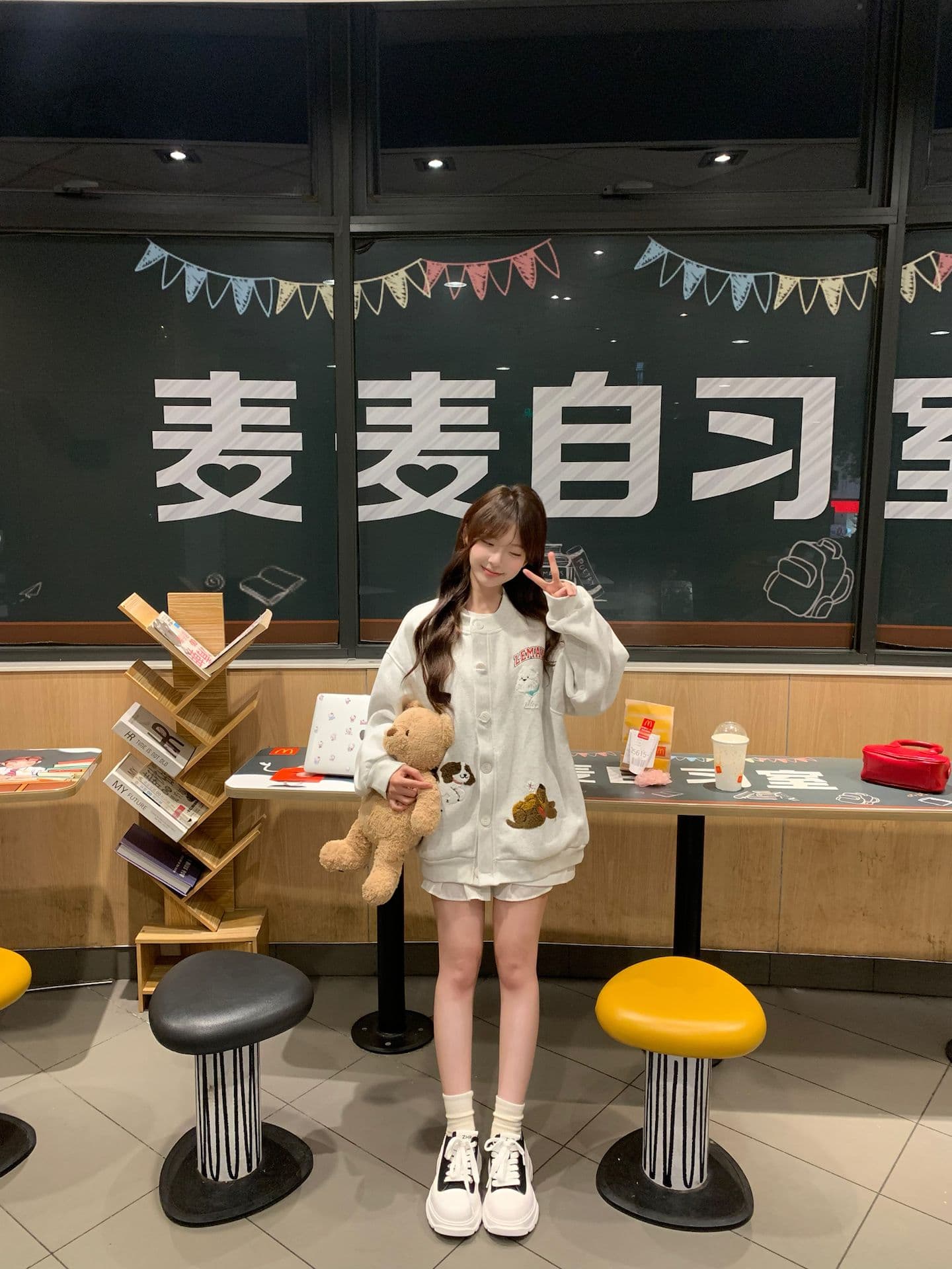 얇은 스타일 털이 있는 수건 자수 순수한 Mianhua 면 복합 후드티 여성 상세 이미지 6