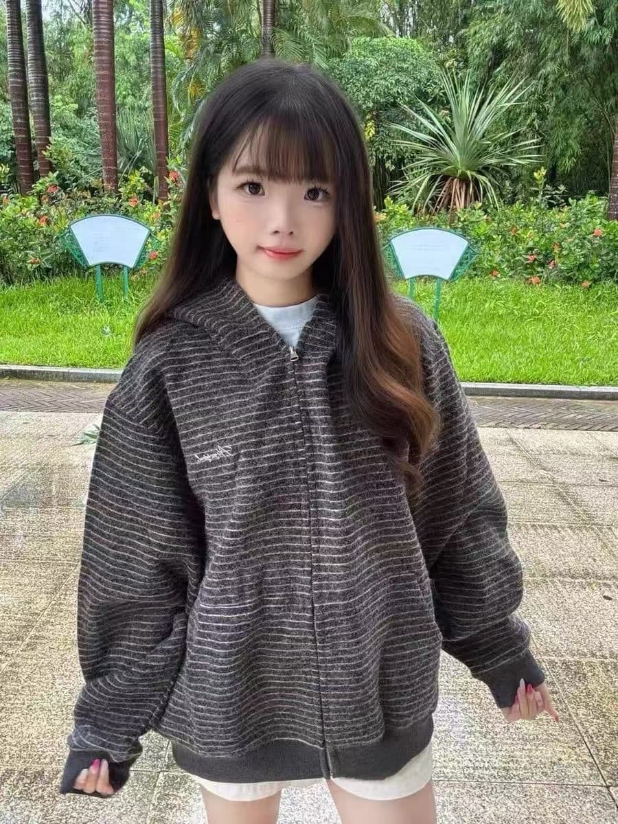 얇은 스타일 백금 지퍼 자수 이후 패키지 칼라 광저우 원본 원단 후드티 여성 상세 이미지 3