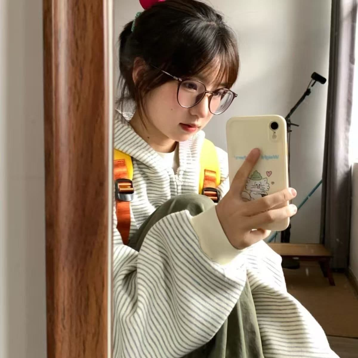 한 부서 이른 가을 착용 가져 가라. 스트라이프 오픈 가디건 후드 티 스웨터 여성 코트 봄 가을 2026 새로운 루즈핏 긴팔 맨위 이미지 3