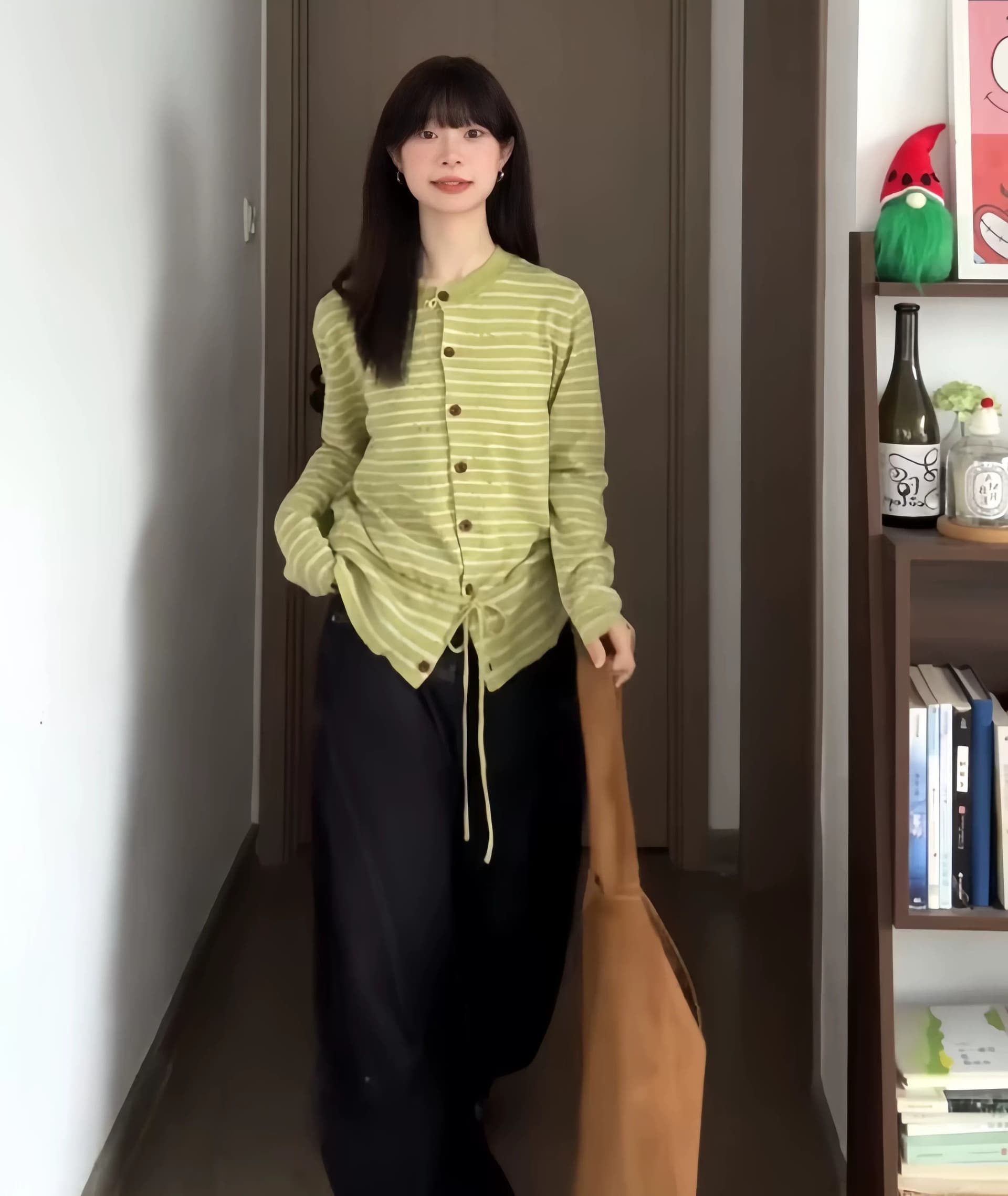 양 플러시 녹색 스트라이프 레이스업 니트 카디건 코트 자이언트 잘 생긴 스웨터 다용도 여성 슈퍼 화재 연령 감소 맨위 상세 이미지 3