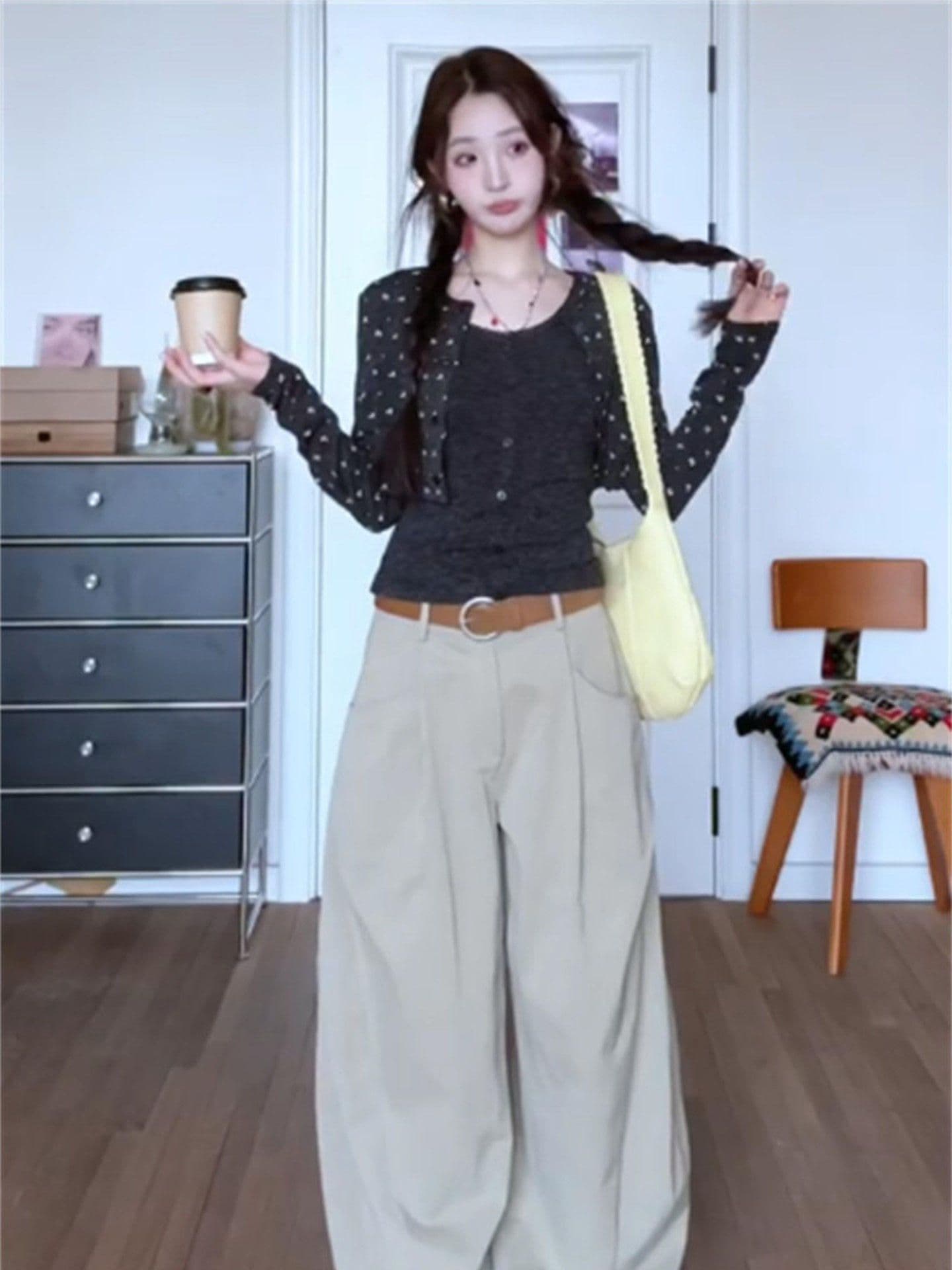 한 부서 꽃무늬 긴팔 오픈 가디건 투피스 조끼 여성 봄 가을 착용 가져 가라. 몸매 가꾸기 슬림해 보이는 자이언트 잘 생긴 아름다운 맨위 이미지 2