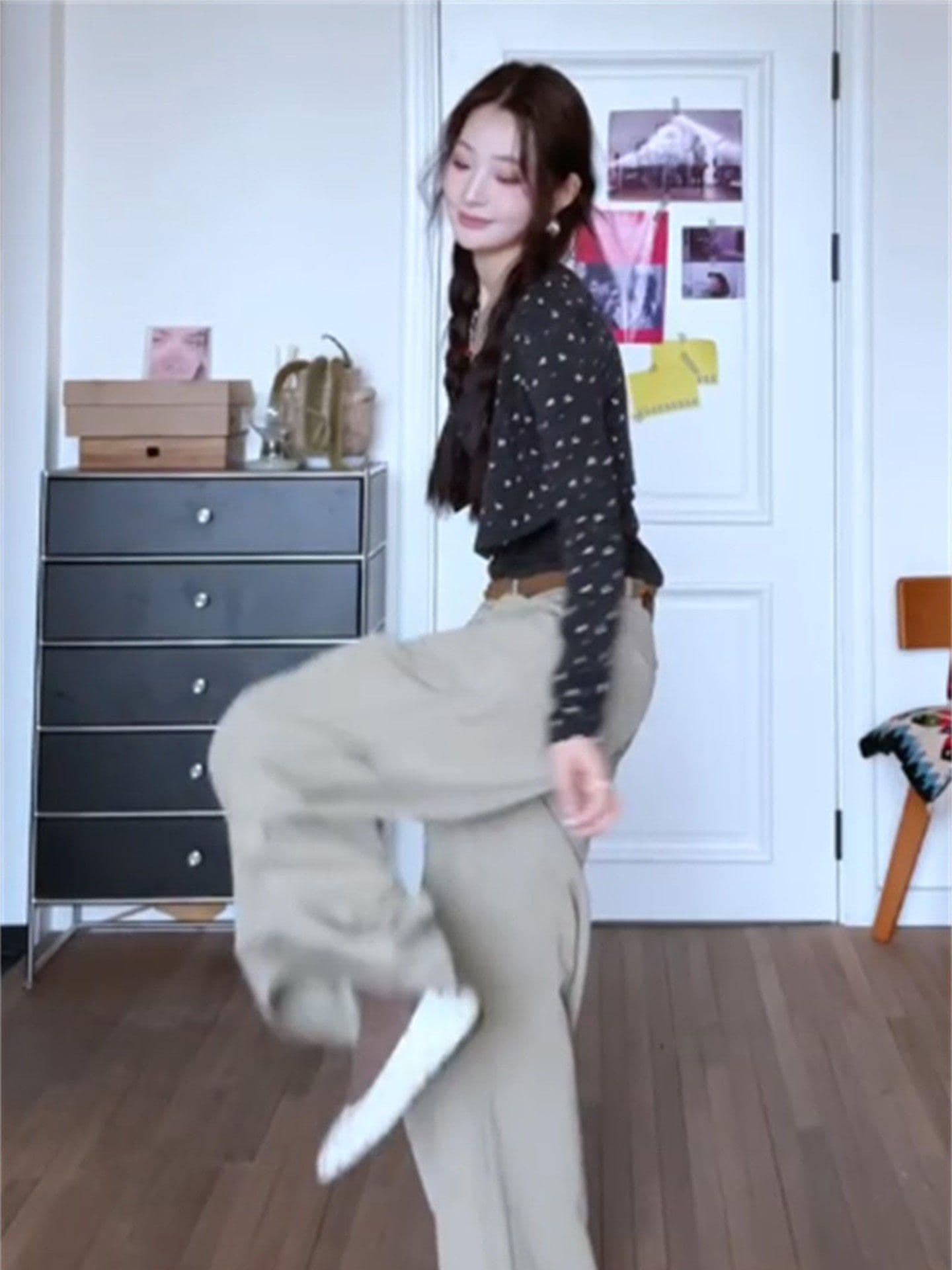 한 부서 꽃무늬 긴팔 오픈 가디건 투피스 조끼 여성 봄 가을 착용 가져 가라. 몸매 가꾸기 슬림해 보이는 자이언트 잘 생긴 아름다운 맨위 상세 이미지 3