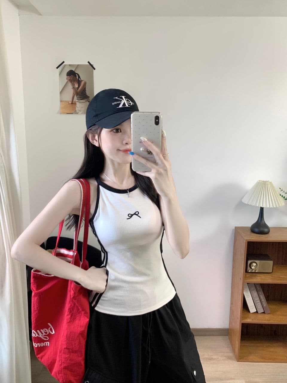 핫걸 스트라이프 캐미솔 여름 인사이드 가져 가라. 몸매 가꾸기 자수 나비 매듭 슬림해 보이는 민소매 맨위 상세 이미지 14