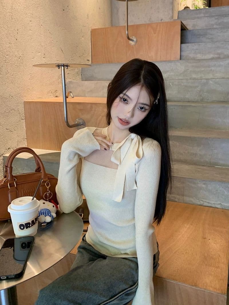 스트랩 나비 매듭 긴팔 스웨터 니트 스웨터 여성 가을 순수한 욕망 몸매 가꾸기 슬림해 보이는 쇼트 스타일 인사이드 가져 가라. 기본 셔츠 맨위 상세 이미지 8