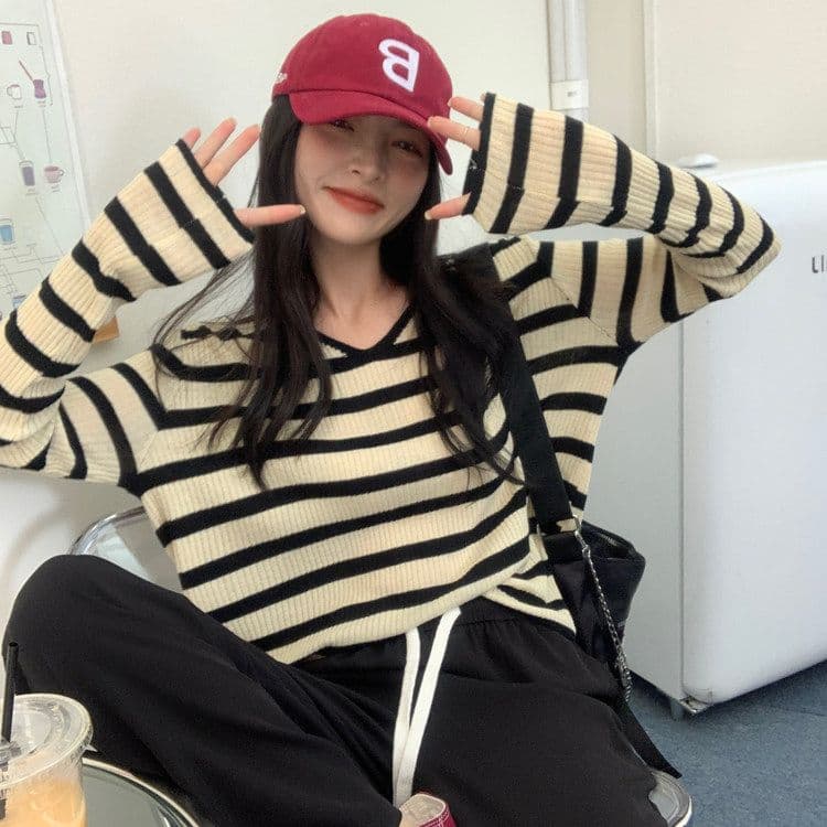 구덩이 기사 배색 레트로 프랑스식 V넥 긴팔 티셔츠 루즈핏 2026 봄 가을 착용 가져 가라. 외국 가스 Chic 인사이드 가져 가라. 기본 셔츠 상세 이미지 12