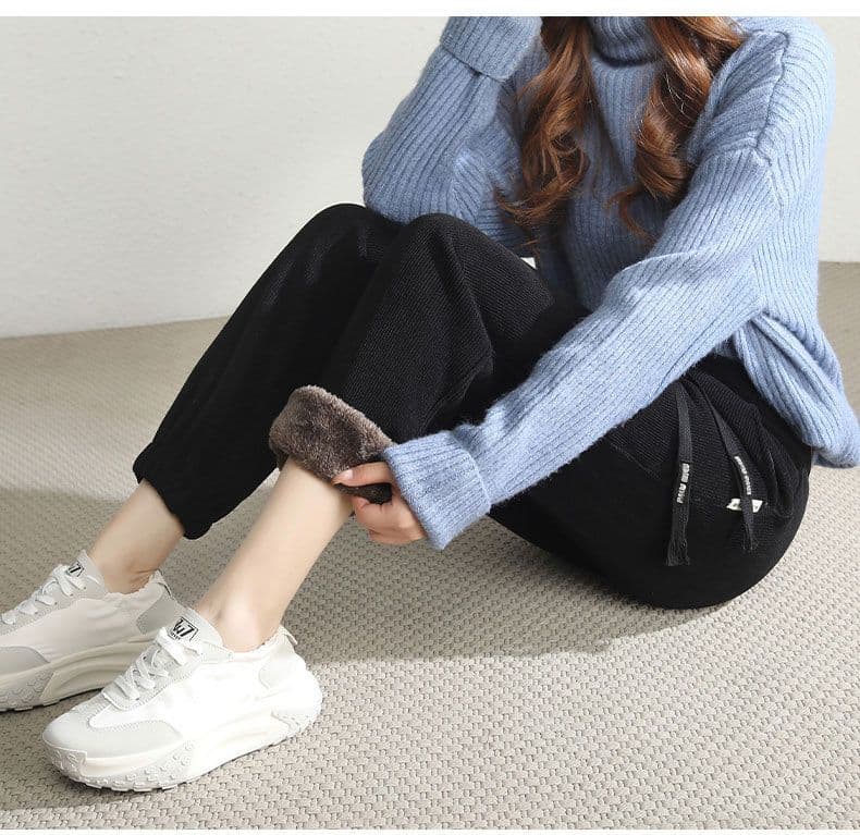 앙겔라 안격라 빨간색 바지 아이들 oversize 루즈핏 빅 사이즈 2026 가을 겨울 새로운 털이 있고 두꺼운 조거 캐주얼 바지 상세 이미지 19