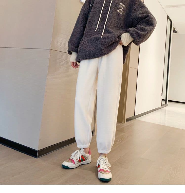 새로운 ins 트렌디 와이드 레그 팬츠 어린이 코듀로이 도루 센스 루즈핏 슬림해 보이는 겨울 털이 있고 두꺼운 캐주얼 조거 바지 여성 상세 이미지 6