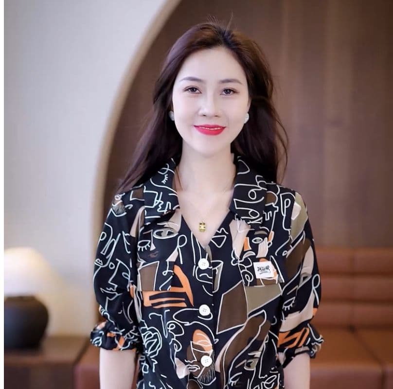 와이드 레그 팬츠 패션 세트 여성 2026 봄 새로운 반팔 품격 연령 감소 외국 가스 세련된 캐주얼 투피스 세트 상세 이미지 3