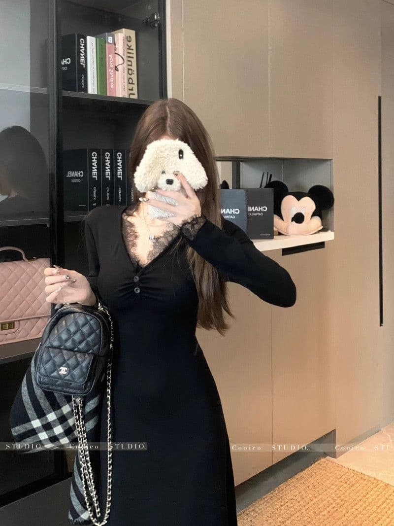 2026 새로운 프랑스식 로얄 자매 레이스 측면 보라색 여성 드레스 겨울 몸매 가꾸기 털이 있는 인사이드 가져 가라. 타이트 스커트 롱 스커트 상세 이미지 5
