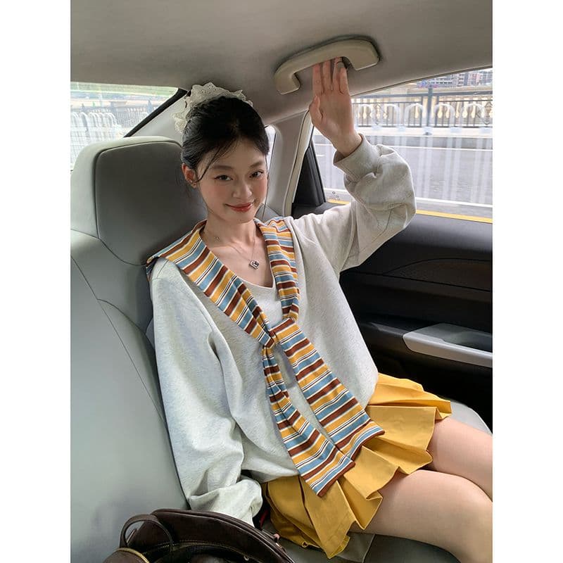 긴팔 티셔츠 후드티 여성 이른 봄 새로운 트렌디 스트라이프 숄 페이크 레이어드 루즈핏 V넥 한국 스타일 맨위