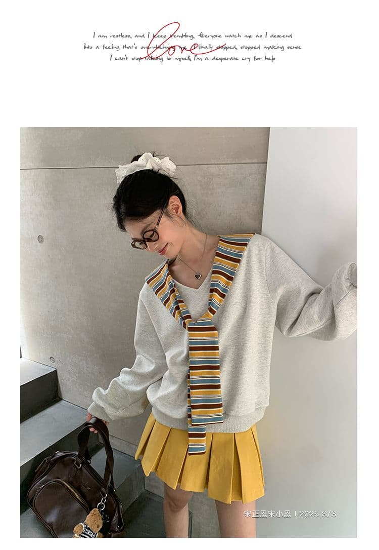 긴팔 티셔츠 후드티 여성 이른 봄 새로운 트렌디 스트라이프 숄 페이크 레이어드 루즈핏 V넥 한국 스타일 맨위 상세 이미지 12