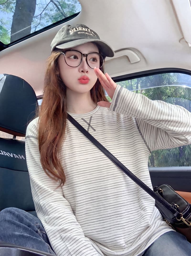 긴팔 티셔츠 기본 셔츠 여성 의류 루즈핏 트렌디 한 부서 아메리칸 스트라이프 봄 가을 새로운 라운드 넥 맨위 상세 이미지 10