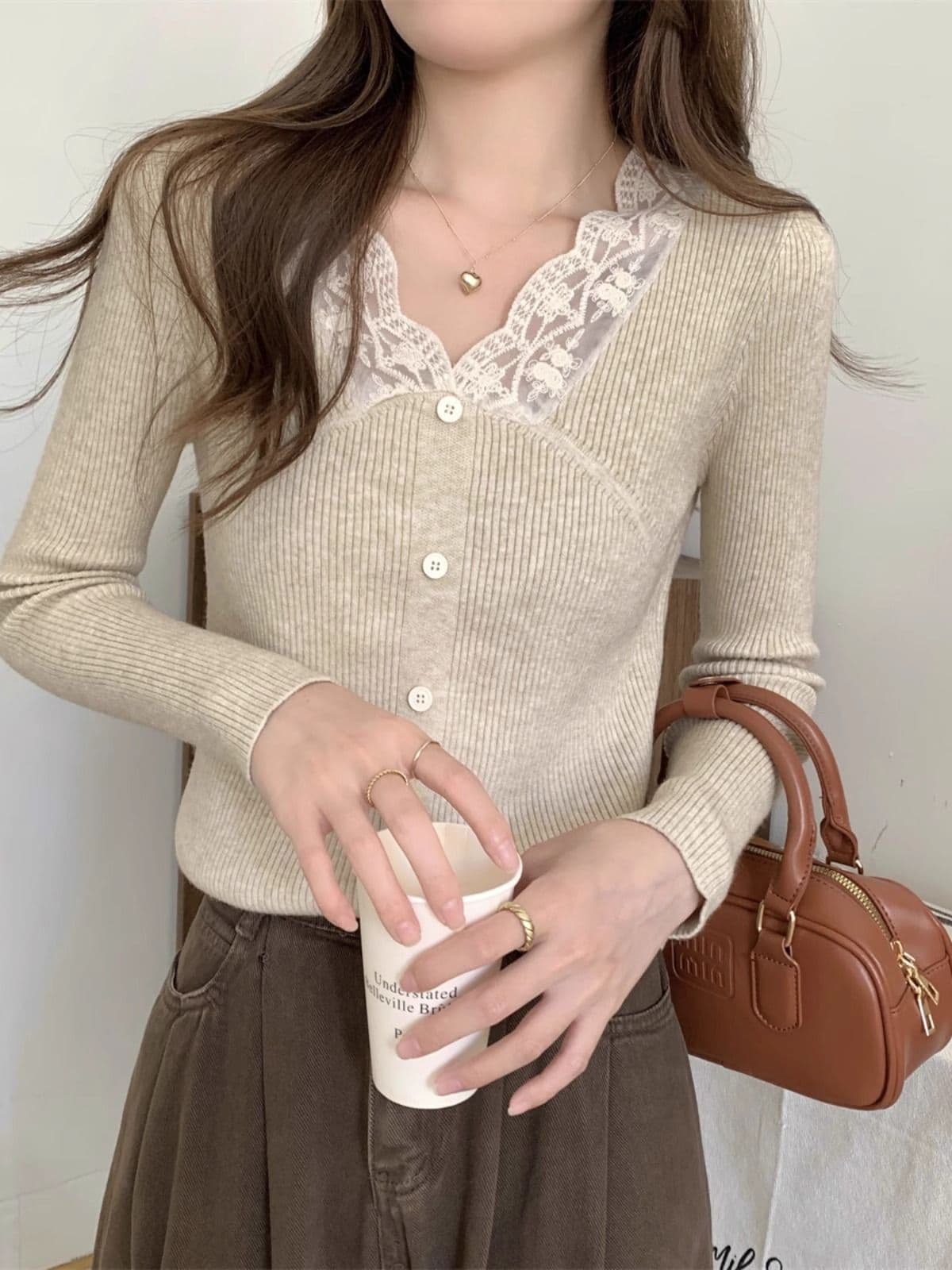 작은 대중 패치워크 레이스 측면 V넥 니트 스웨터 스웨터 여자 가을 몸매 가꾸기 슬림해 보이는 기본 셔츠 인사이드 가져 가라. Chic 맨위 이미지 3