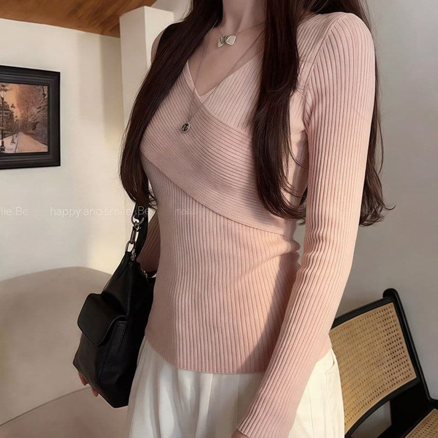 한 부서 핑크색 십자가 V넥 니트 스웨터 여성 봄 착용 가져 가라. 부드러운 몸매 가꾸기 슬림해 보이는 스웨터 만나는 인사이드 잡아라. 의류 이미지 2
