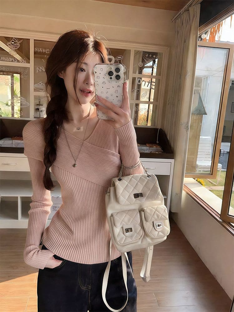 한 부서 핑크색 십자가 V넥 니트 스웨터 여성 봄 착용 가져 가라. 부드러운 몸매 가꾸기 슬림해 보이는 스웨터 만나는 인사이드 잡아라. 의류 상세 이미지 2