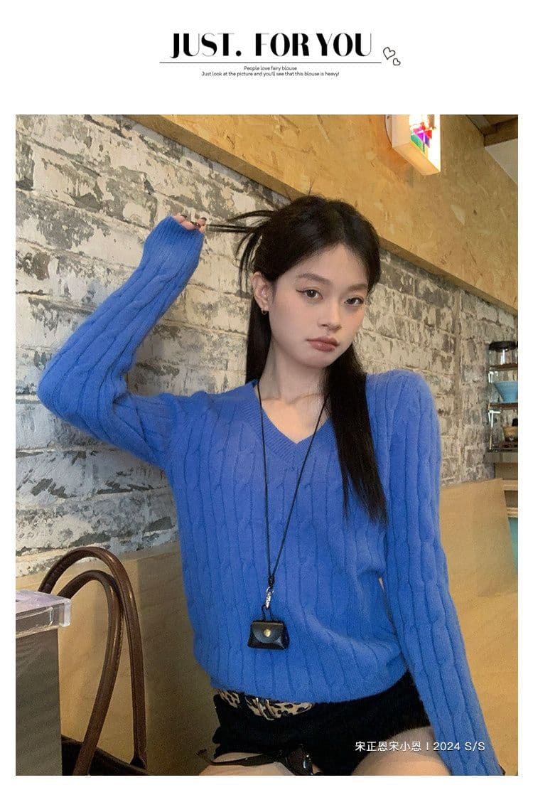 살구 색상 V넥 스웨터 여자 2026 가을 꽈배기 두꺼운 루즈핏 인사이드 가져 가라. 느긋한 바람 니트 스웨터 맨위 상세 이미지 28