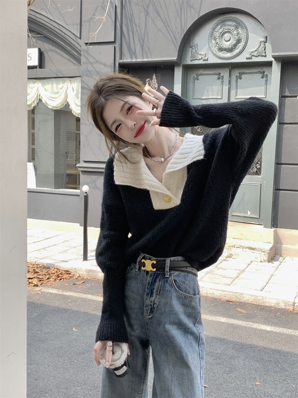 가을 겨울 새로운 프랑스식 배색 폴로 칼라 금속 버클 스웨터 여자 느긋한 바람 풀오버 루즈핏 니트 스웨터 다용도 맨위 상세 이미지 6