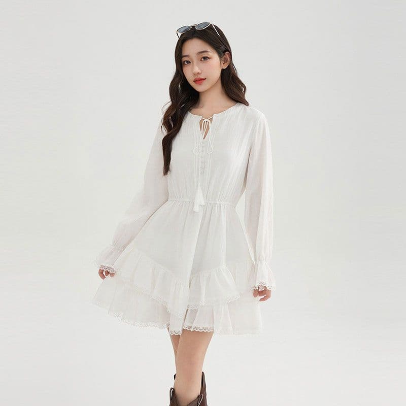천 실크 주름 네리 참나무 늑골 소녀 센스 홀로우 아웃 레이스업 v 칼라 허리 수축 프릴 화이트 쇼트 스타일 드레스