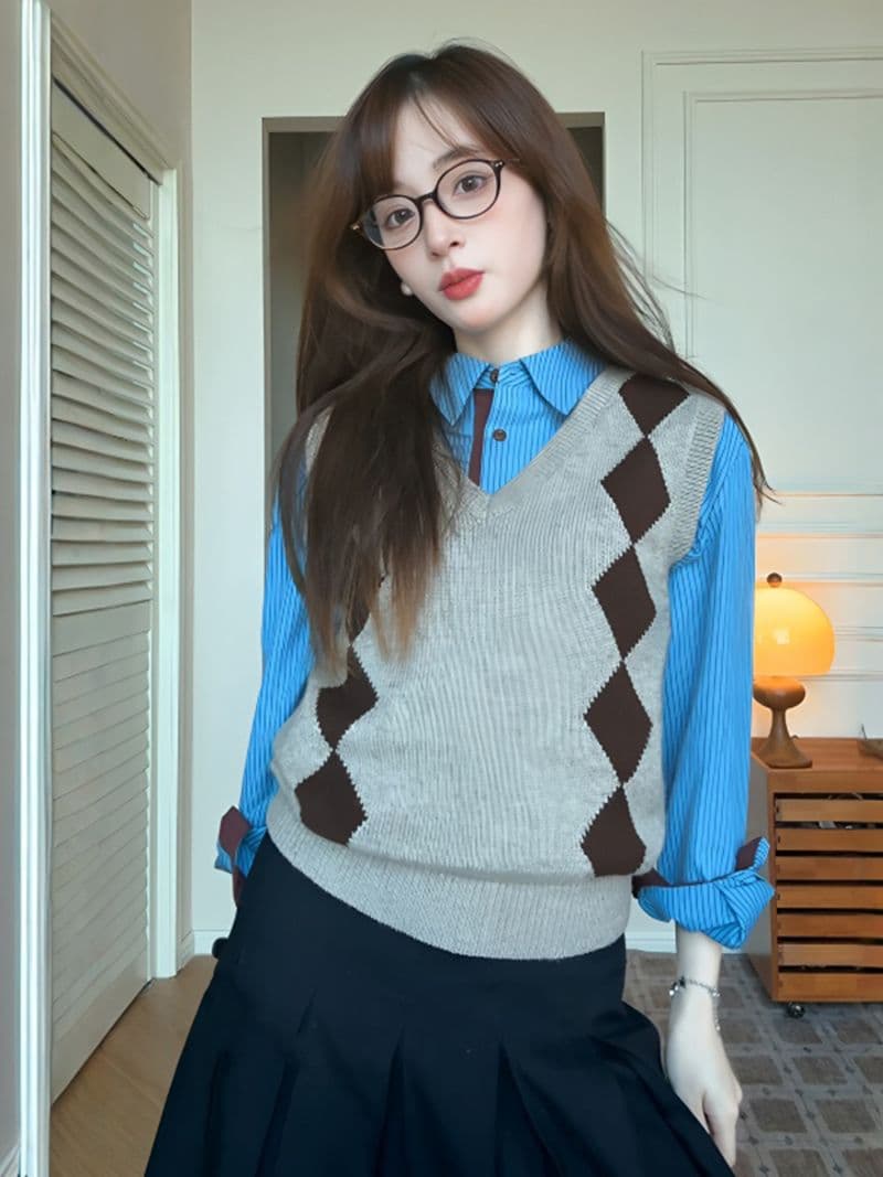 레트로 학원 스타일 링 그리드 V넥 민소매 니트 조끼 여자 가을 겨울 느긋한 셔츠 스택 착용 어깨 스웨터 조끼 상세 이미지 1