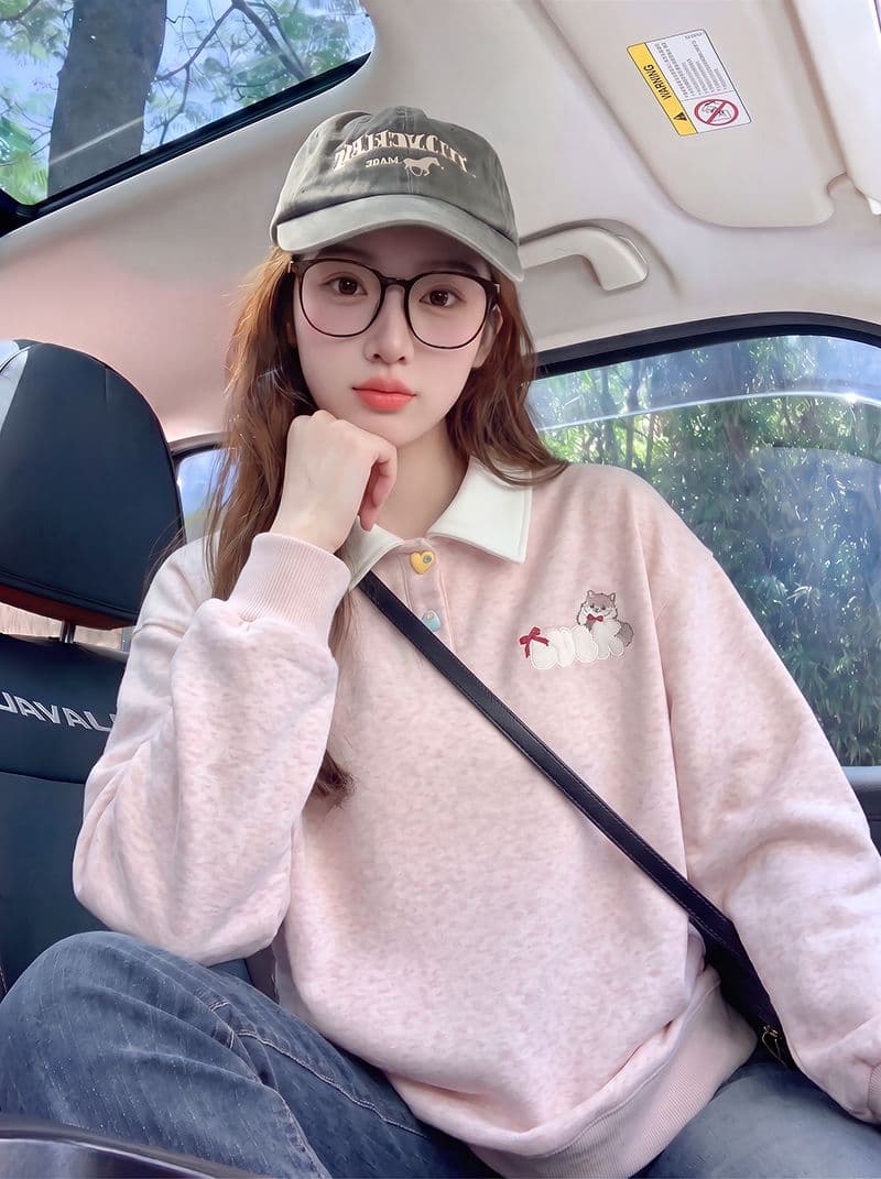 빅 사이즈 여성 의류 얇은 스타일 후드티 디자인 센스 루즈핏 새로운 한 부서 봄 가을 가시 자수 polo 맨위 이미지 3
