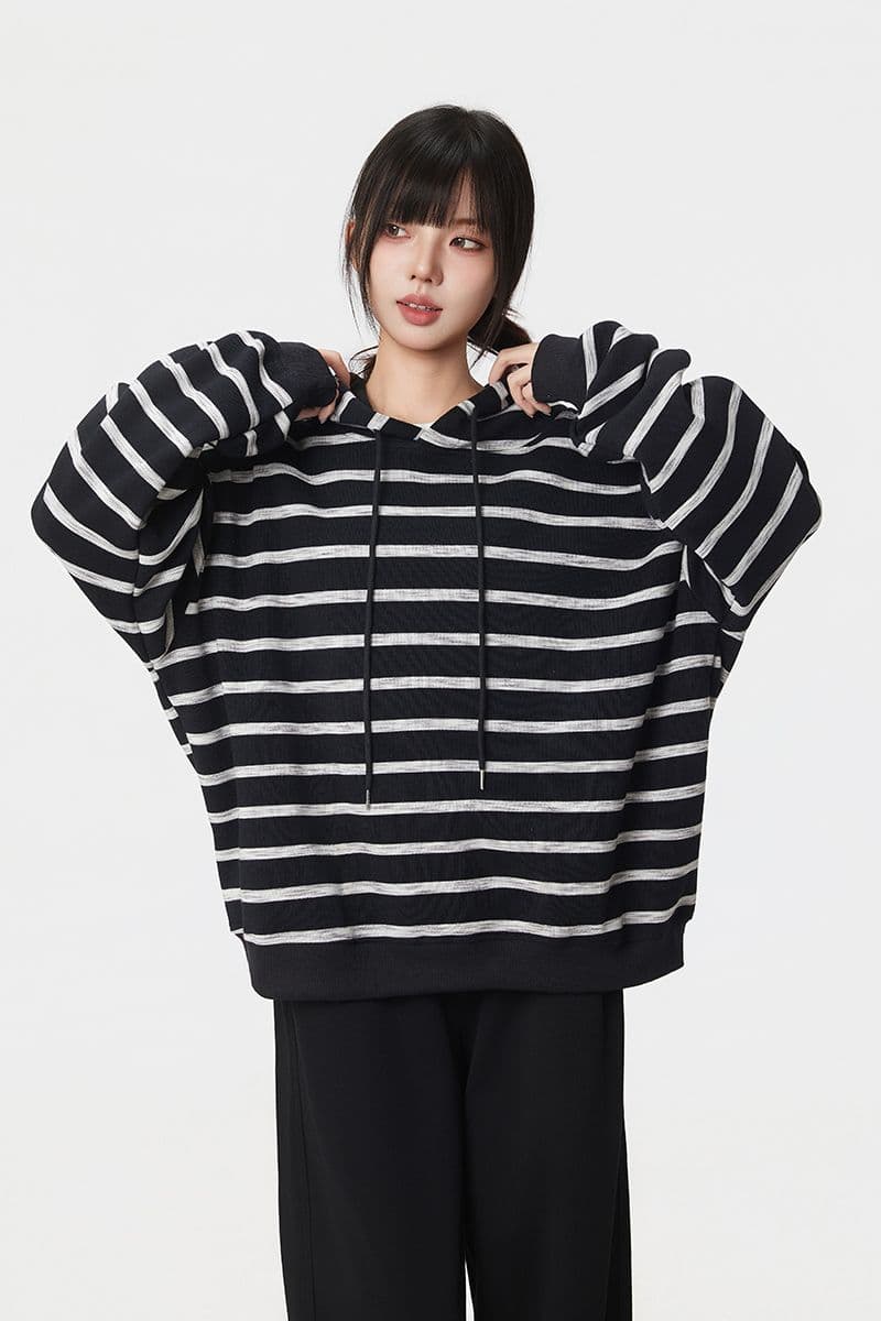 빅 사이즈 여성 의류 200 kg 쌀 뭐라구? 복합 우유 실크 340 그램 후드티 얇은 가시 자수 가을 라운드 넥 맨위 상세 이미지 5
