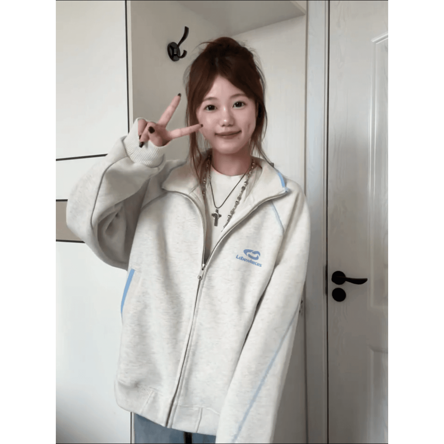 빅 사이즈 여성 의류 200 kg 얇은 스타일 후드티 여성 봄 가을 새로운 지퍼 카디건 코트 스탠드 칼라 맨위 상세 이미지 4