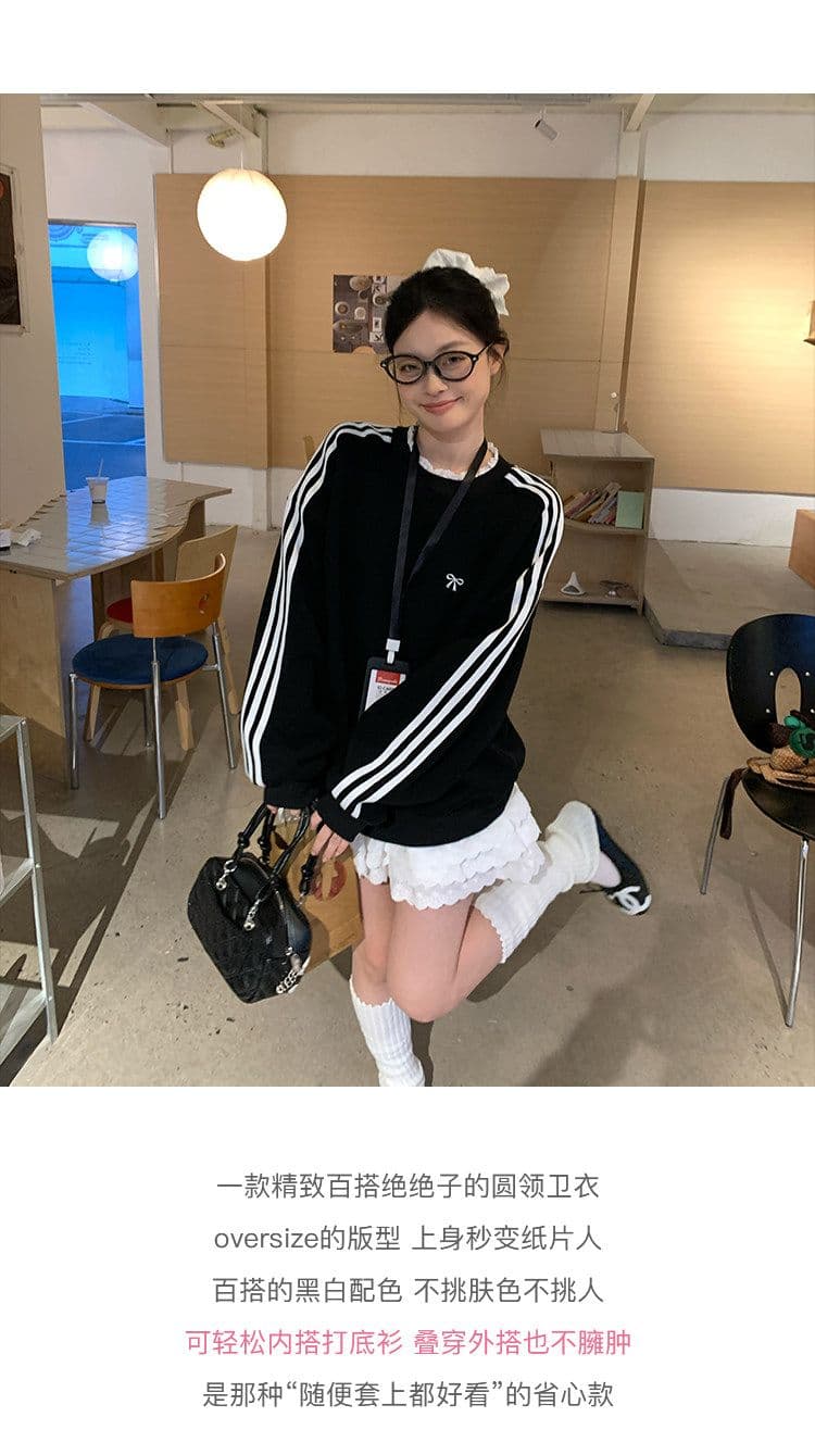 후드티 여성 봄 가을 새로운 얇은 스타일 세 도로 바 페이크 레이어드 루즈핏 자수 꽃 봉오리 실크 라운드 넥 맨위 상세 이미지 8