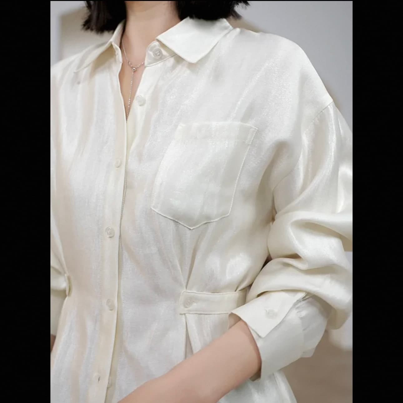 구오 지우주지 뭐라구? 품격 조정 버클 핀치 Pleat 허리 수축 슬림해 보이는 셔츠 봄 작은 대중 맨위 이미지 5