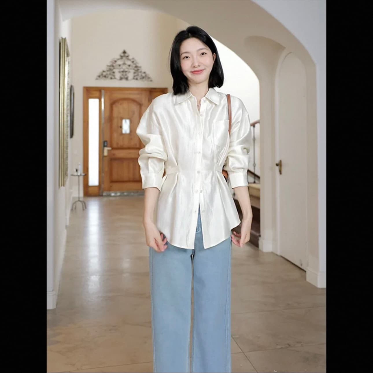 구오 지우주지 뭐라구? 품격 조정 버클 핀치 Pleat 허리 수축 슬림해 보이는 셔츠 봄 작은 대중 맨위 이미지 4