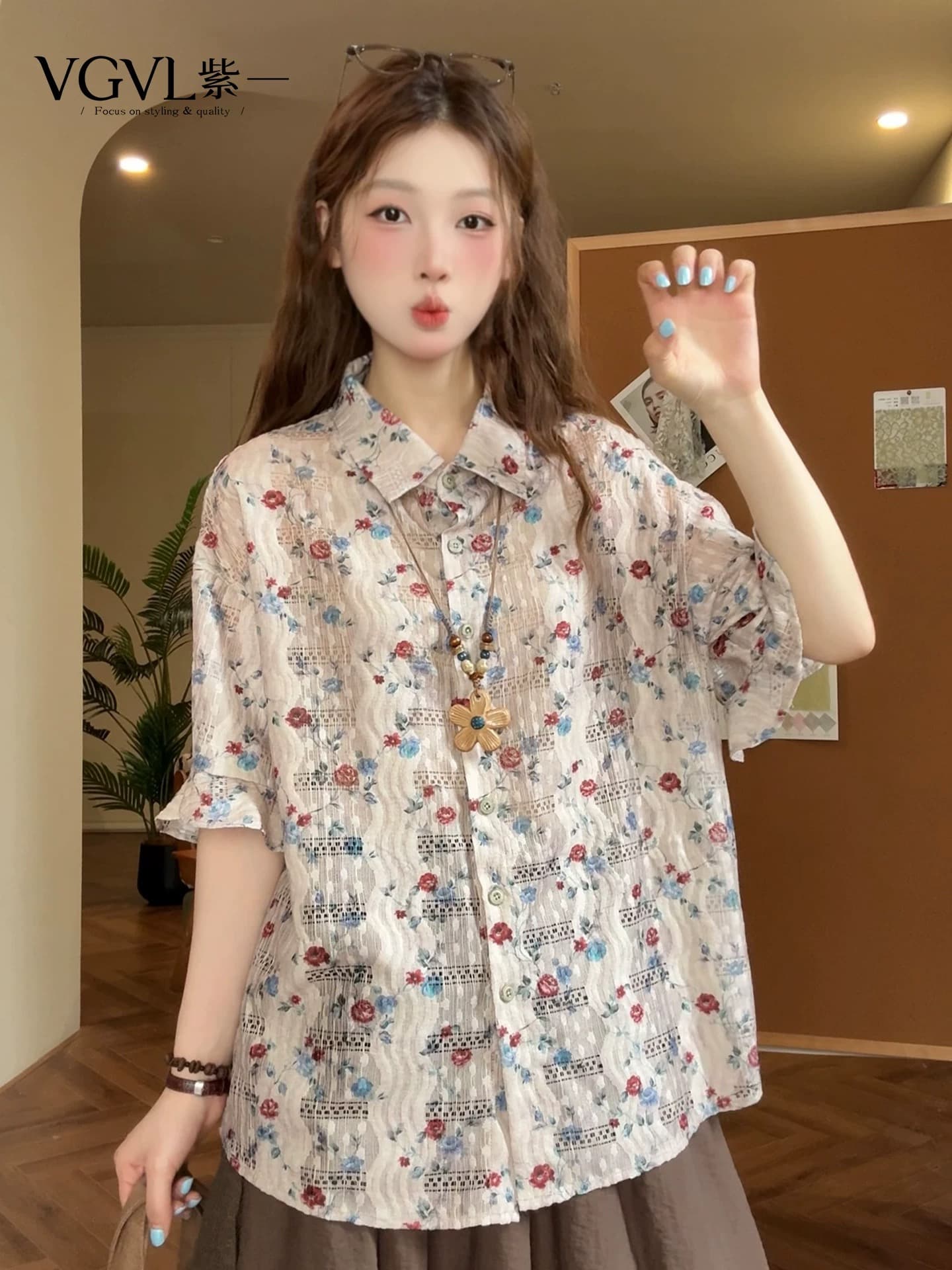 라운드 맨위 여름 디자인 센스 캐주얼 꽃무늬 프린트 레트로 홀로우 아웃 홍콩 느낌 다용도 셔츠 상세 이미지 1