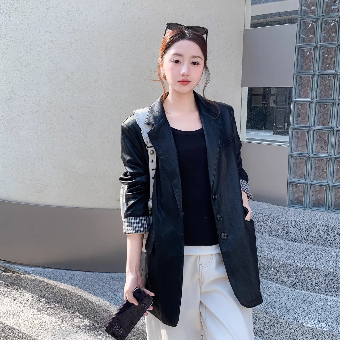 새로운 레트로 체크무늬 패치워크 폴로 칼라 캐주얼 가죽 재킷 여성 코트 그레이트 멋진 롱 코트 품격 정장 고급 센스 이미지 6