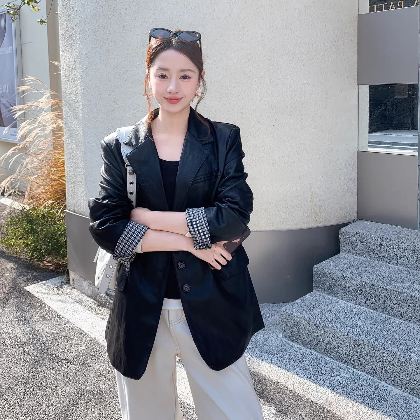 새로운 레트로 체크무늬 패치워크 폴로 칼라 캐주얼 가죽 재킷 여성 코트 그레이트 멋진 롱 코트 품격 정장 고급 센스 이미지 5