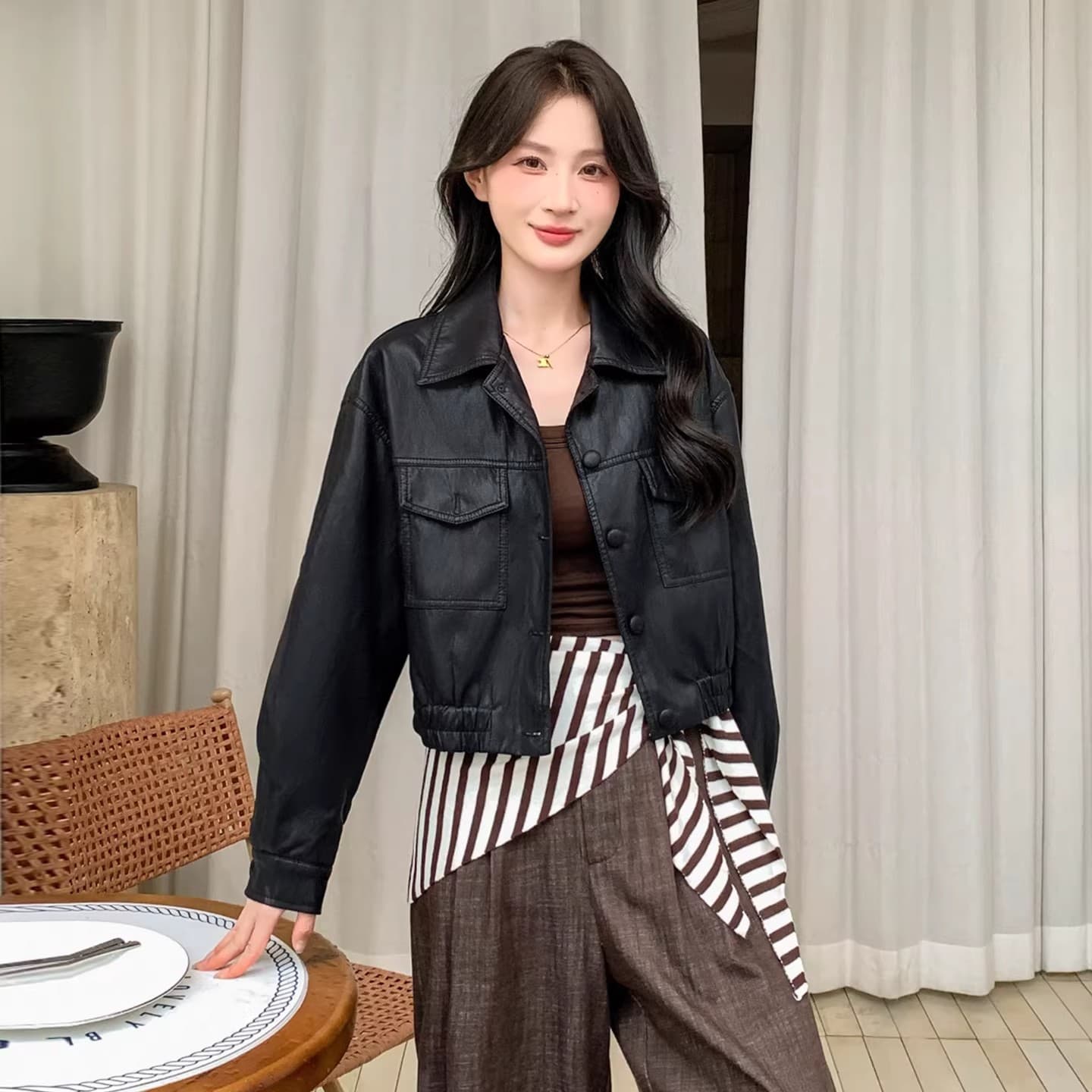 스타 같은 단락 봄 가을 새로운 패션 레트로 가죽 자켓 폴로 칼라 와이드 품격 다용도 루즈핏 가을 어깨 소매 오토바이 서비스 이미지 3