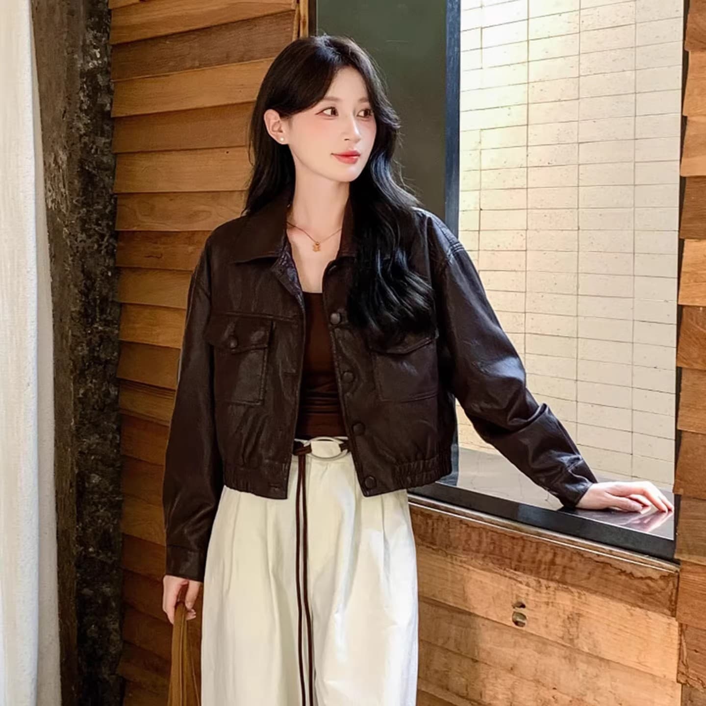 스타 같은 단락 봄 가을 새로운 패션 레트로 가죽 자켓 폴로 칼라 와이드 품격 다용도 루즈핏 가을 어깨 소매 오토바이 서비스