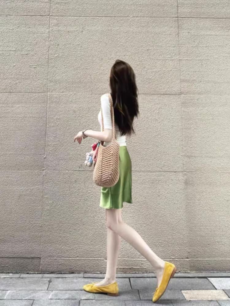 2026 자이언트 잘 생긴 ~ 중 여름 드레스 작은 고유 한 아름다운 여름 새틴 아세트산 반신 스커트 여성 측면 숨겨진 지퍼 짧은 치마 상세 이미지 1