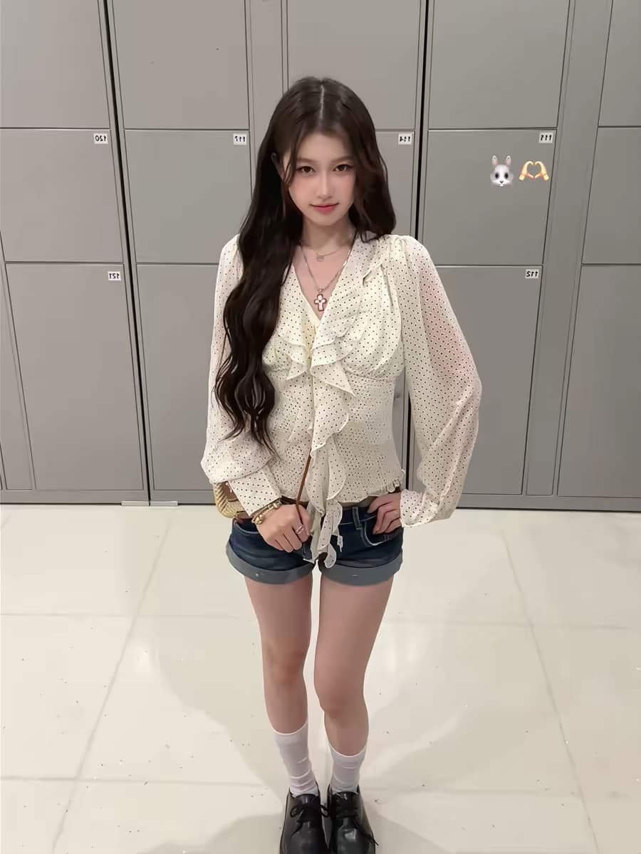 프랑스식 부드러운 바람 자이언트 잘 생긴 ~ 중 V넥 허리 수축 슬림해 보이는 셔츠 연령 감소 슈퍼 화재 작은 대중 아니요 명중 섹션 작은 셔츠 26 봄 상세 이미지 2