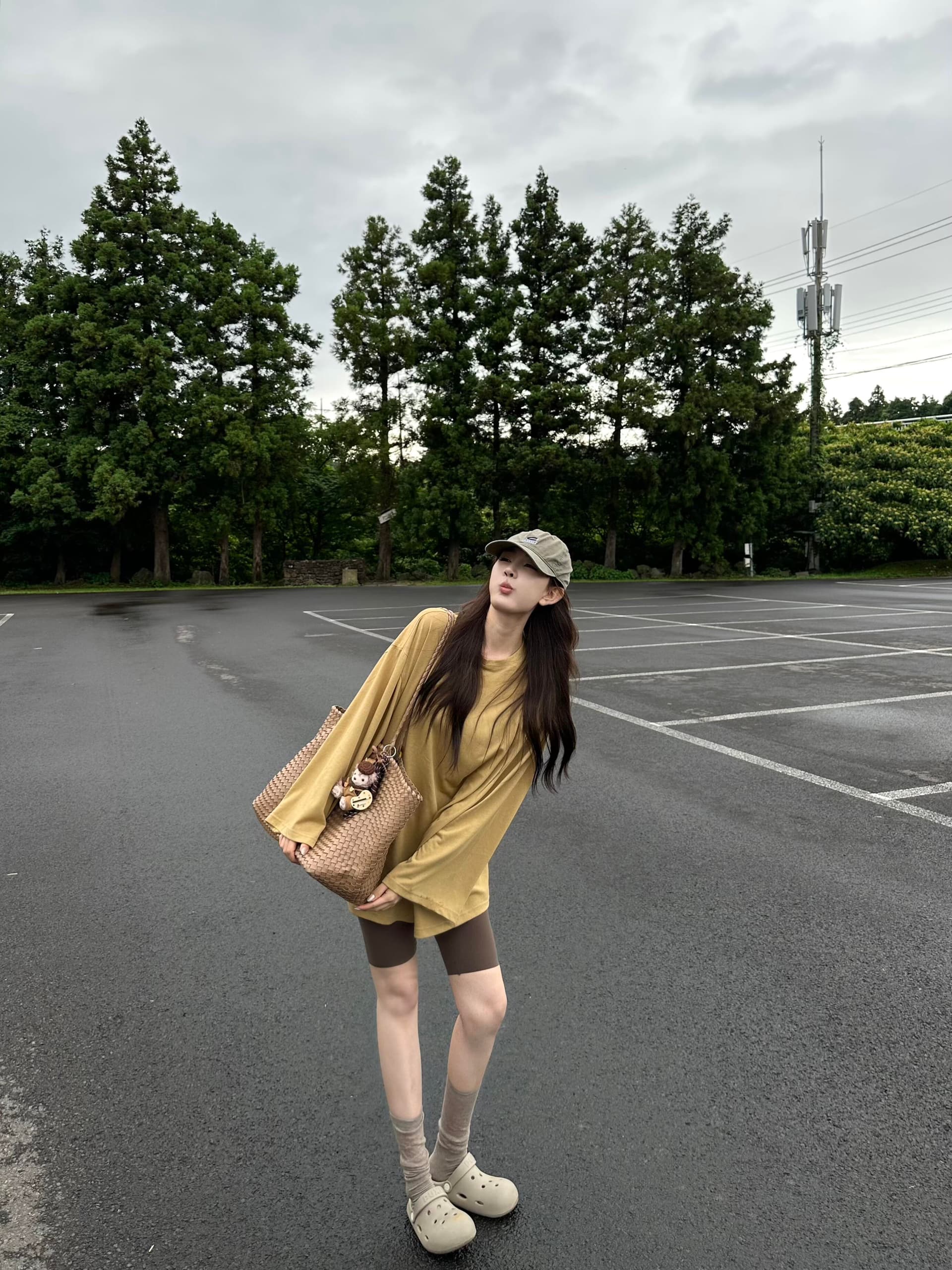 느긋한 바람 패션 라운드 넥 긴팔 티셔츠 올해 인기 ~ 중 폭발 여성 의류 여름 새로운 디자인 센스 작은 셔츠 트렌디 상세 이미지 8