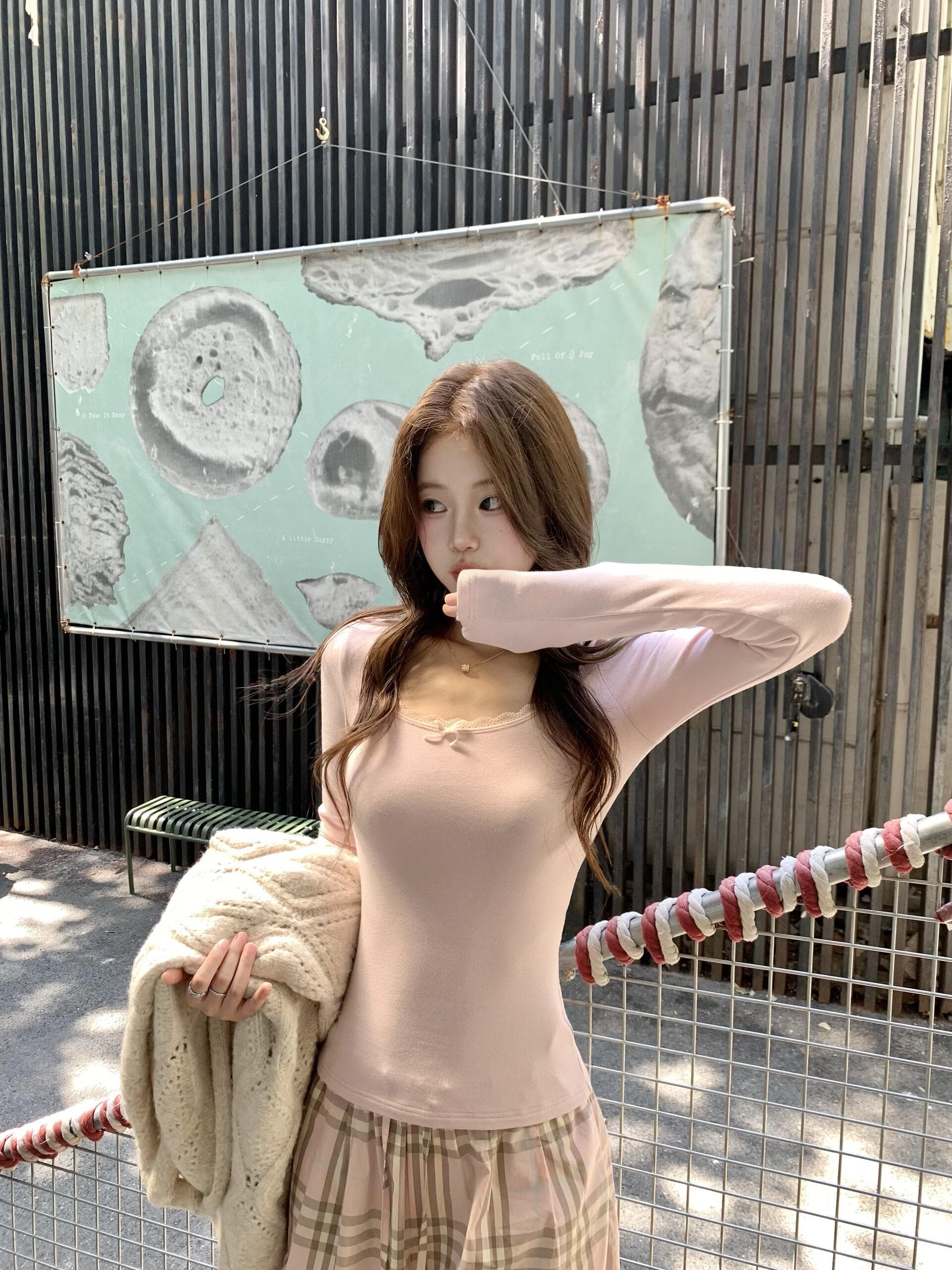 oioi esse 느긋한 센스 레이스업 자수 니트 오픈 가디건 여성 가을 겨울 캐주얼 바람 살구 색상 외출용 스웨터 상세 이미지 1