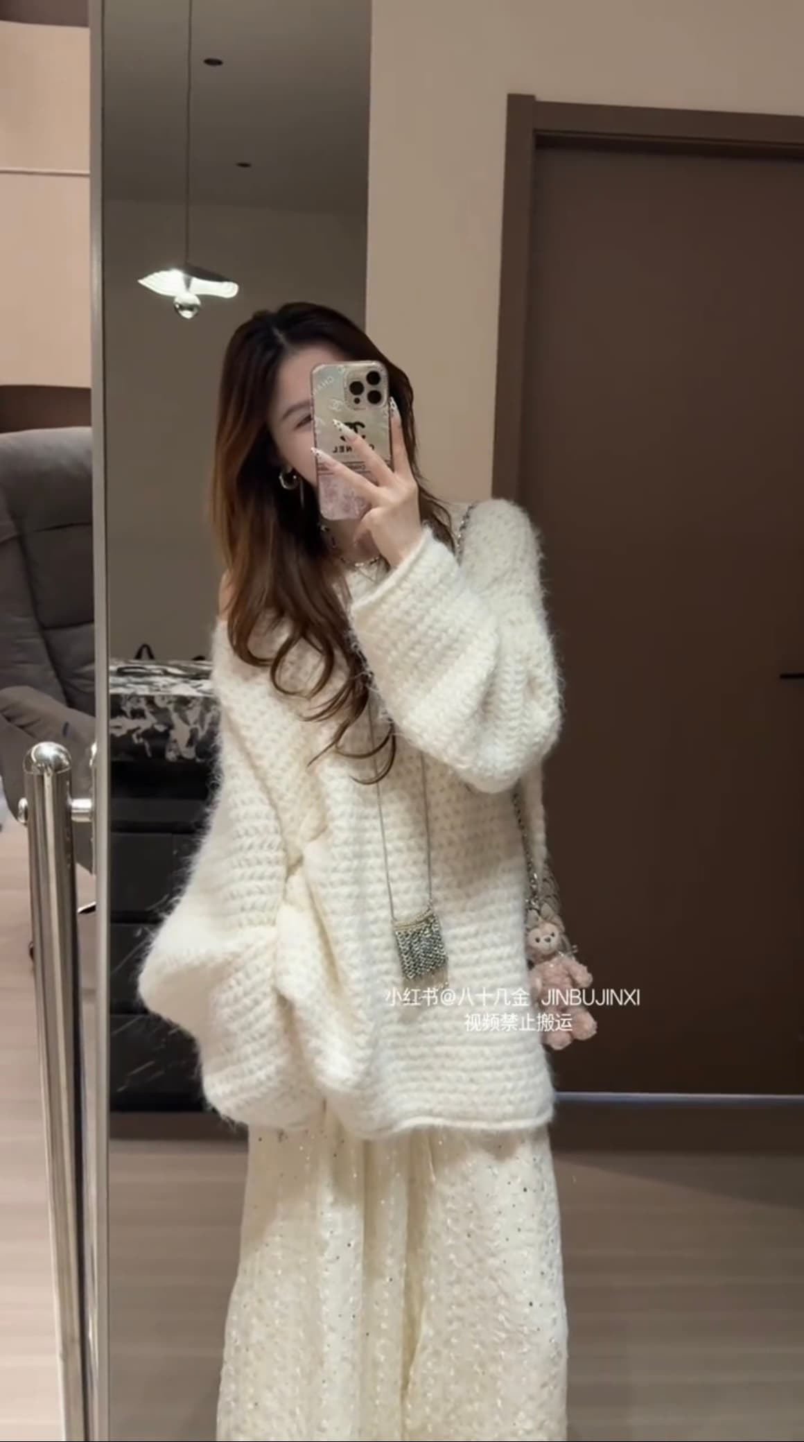 느긋한 순수한 욕망 바람 니트 스웨터 맨위 가을 겨울 느슨함 센스 루즈핏 한 부서 캐주얼 고급 센스 비스듬한 어깨 화이트 스웨터 상세 이미지 8