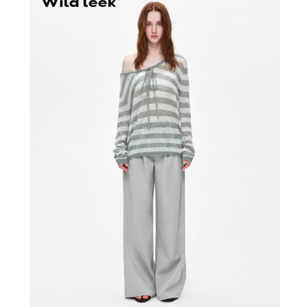 wild leek 기타 착용 법 하프 시스루 펌프 로프 스트라이프 블라우스 2026ss 대 네클라인 비스듬한 어깨 모헤어 짠 셔츠 이미지 3