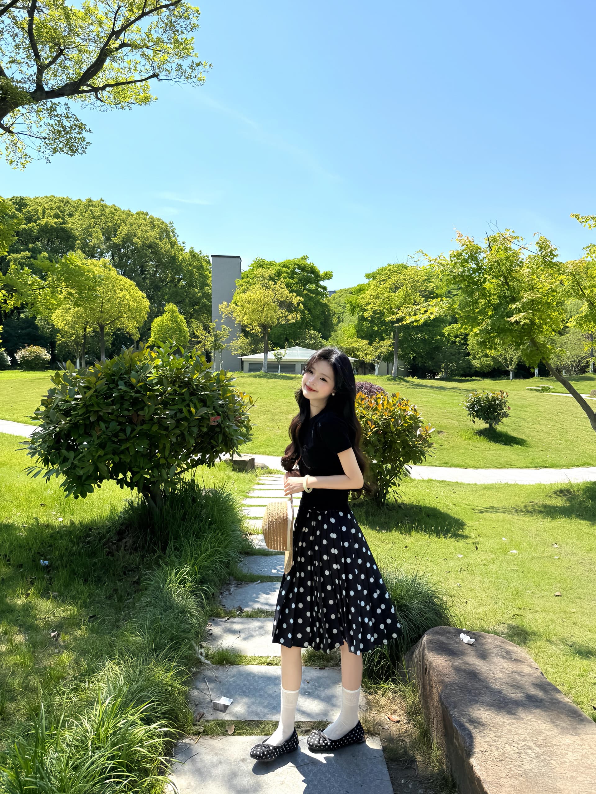 한 부서 그레이트 통해보기 가져 가라. 전체 집합 2026 새로운 검정색 반팔 티셔츠 여성 여름 도트 무늬 반신 치마 세트 상세 이미지 2