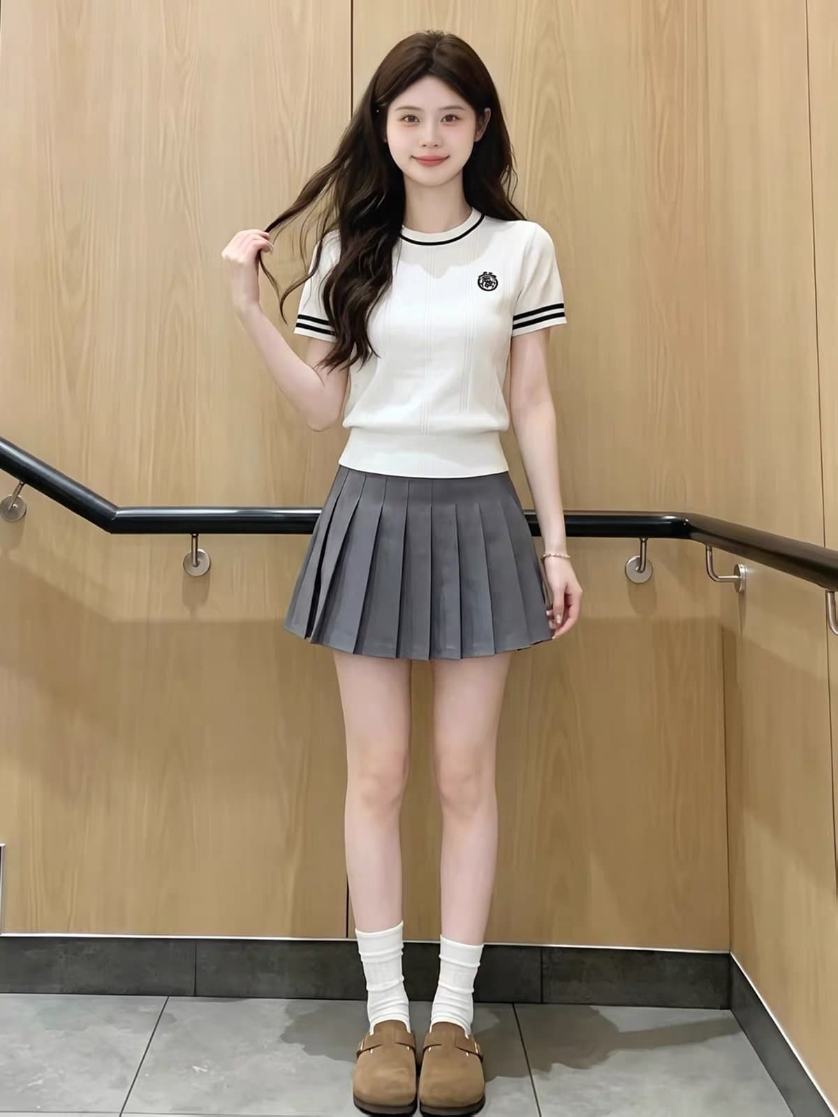 여름 여성 의류 2026 새로운 슈퍼 화재 착용 가져 가라. 전체 집합 한 부서 자이언트 잘 생긴 ~ 중 아름다운 점프 슈트 치마 투피스 세트 이미지 3